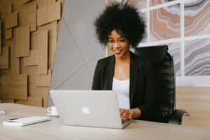 Online-Meetings: Steuerung des Gruppenprozesses